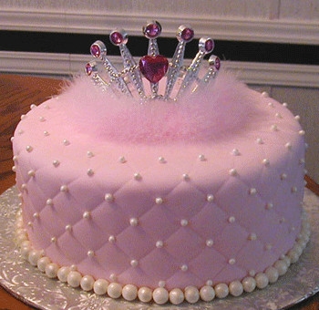 And for the little Princesses this crowning cake